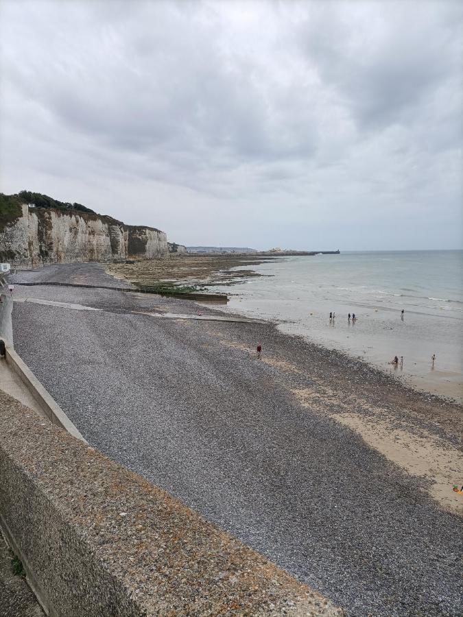 Agréable maison 3* en bord de mer Dieppe Exterior foto